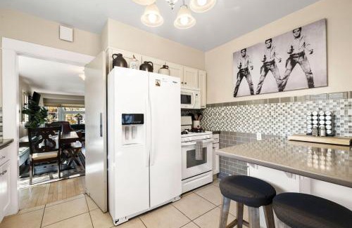 Prescott Casa | The American Dream Historic S Mt Vernon Craftsman