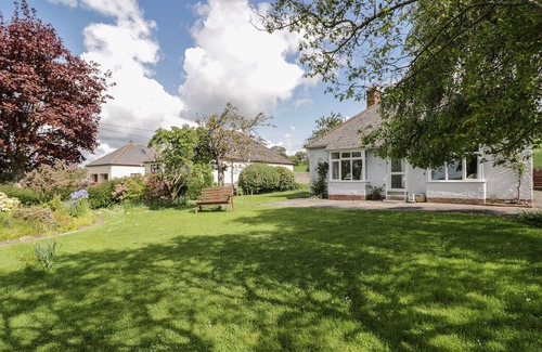 Pylle Casa | THE ANCHORAGE, family friendly, with a garden in Ditcheat