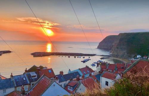 Staithes Casa | The Anchorage your home in idyllic Staithes