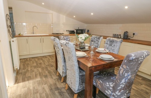 Elim Cabaña | THE APARTMENT AT PLAS YR EITHIN, pet friendly in Llanfechell