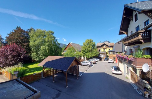 Bad Mitterndorf Apartamento | The Apartment Central in the Haus Raiffeisenbank in Bad Mitterndorf