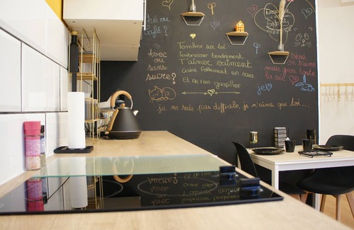 L'Arbresle Apartamento | The apartment & golden 🟠 studio 1⭐. Balneotherapy and couple ♥️🫂🛀