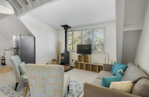 Te Horo Cabaña | The Apartment - The Lodge Te Horo