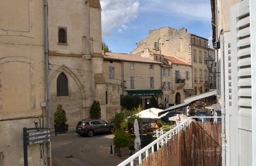 Villeneuve-les-Avignon Apartamento | La cita se encuentra en el corazón de la ciudad, a 5 minutos de Aviñón
