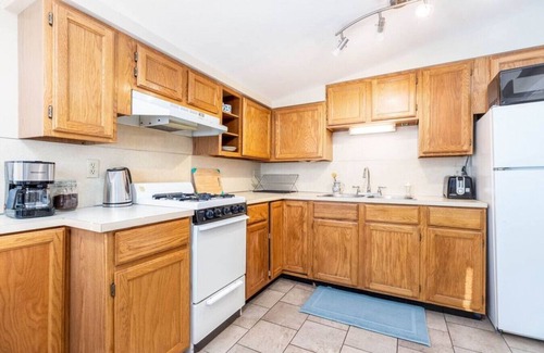 Lower Avenues Apartamento | The Aquamarine Suite -Walk Downtown-40 mins to Ski