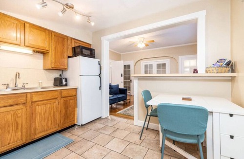 Lower Avenues Apartamento | The Aquamarine Suite -Walk Downtown-40 mins to Ski