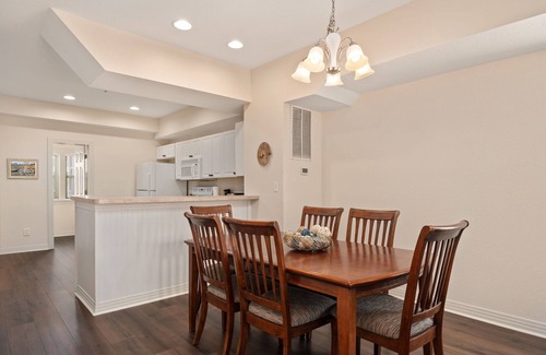 Bermuda Bay Casa | The Aquamarine-Family-friendly home w/community pool near beach and restaurants!