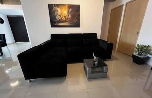 El Poblado Villa | The Aragon El Poblado Loft w/ Penthouse (Building)