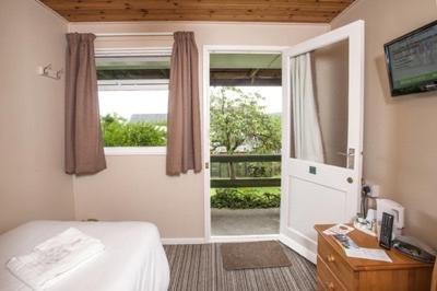 Isle of Arran Hotel | The Arran Lodge & Arran Sleep Huts