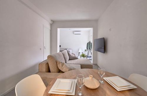 Stratum Apartamento | The Art Gallery - Theo's Loft - By T&S