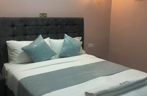 Naivasha Hotel | The Art Place Hotel Naivasha