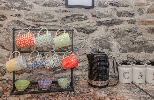 Glen of Aherlow Cabaña | THE ARTIST'S BARN, family friendly in Cappawhite, County Tipperary