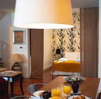 Doctor Barraquer-Grupo Renfe-Policlinico Apartamento | The Artist's House with Private Pool by SHS