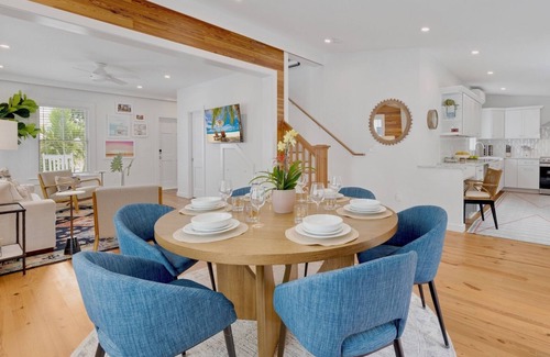 Key West Historic District Casa | **THE ARTIST’S AVIARY @ OLD TOWN** Newly Renovated Home & Pool + LAST KEY SERVIC