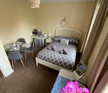 Southville Cama Y Desayuno | The Ashton Mews