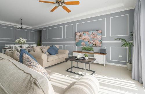 Angeles City Villa | The Aston Residences Clark Private 3BR Villa near Clark Airport