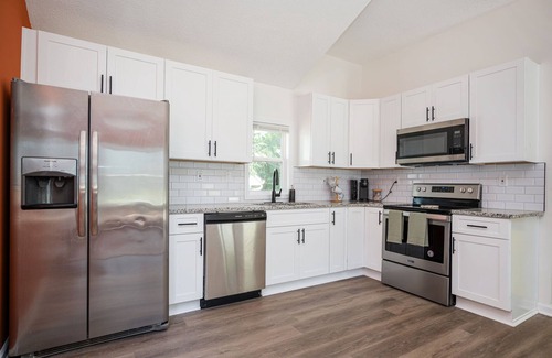 Southwestern Casa | The ATL Abode: Pool, MiniGolf, Fire Pit, Game Room