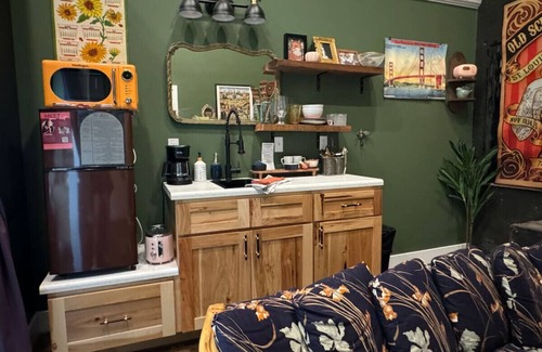 Perryville Casa | The Atrium A Boutique Hotel Suite 14