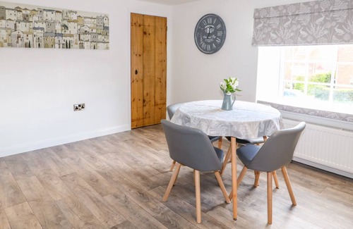 Wragby Apartamento | LA CASA ÁTICO, admite mascotas en Wragby, Ref 1007120