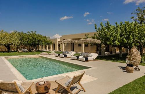 Saronikos Villa | The Attican Villa & Estate