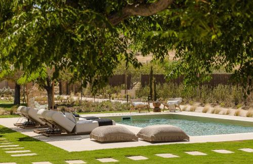 Saronikos Villa | The Attican Villa & Estate