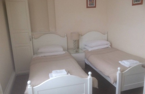 Jesmond Cama Y Desayuno | The Avenue