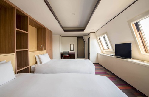 Setagaya Hotel | the b sangenjaya