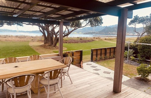 One Tree Point Casa | The Bach @ Marsden Waterfront