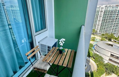 Don Bosco Apartamento | The Bahama Hammock - Azure