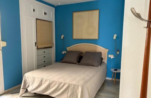 Torremolinos Apartamento | The Bajondillo terrace