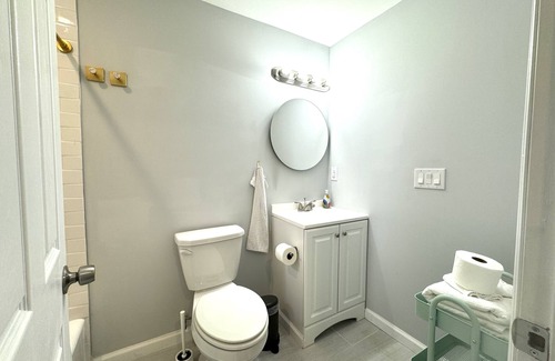North Philadelphia West Apartamento | The Balcony At Brewerytown Philly Philadelphia 1BR/1Bath HVAC,HDTV W/D INUNIT