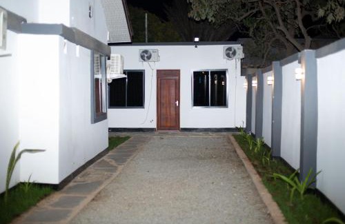 Dodoma Cama Y Desayuno | The Baobab Homestay