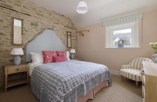 Cirencester Casa | The Barley Apartment at Cowley House