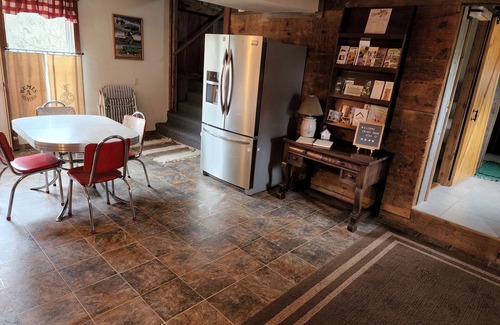 Spillville Casa | The Barn House Lodge