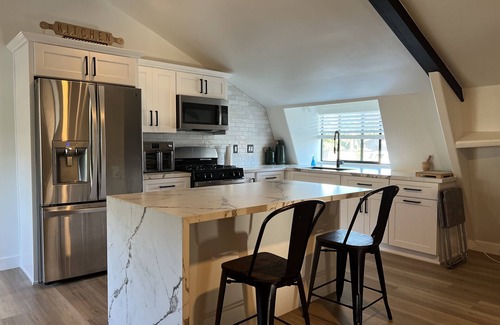Nipomo Casa | The Barn House near fwy 101