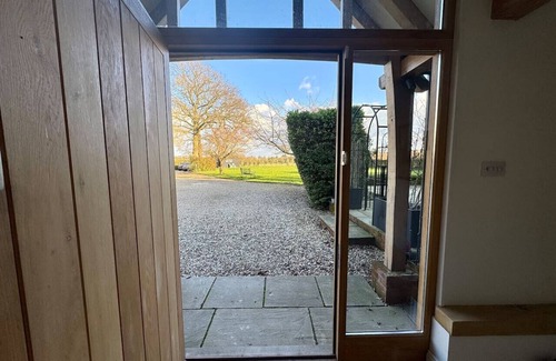 Henley-on-Thames Casa | The Barn in the Chilterns