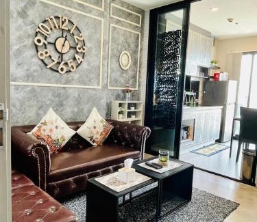 Pattaya Bay Apartamento | The base Condo luxury room by Numam