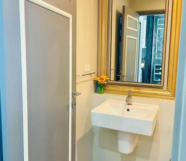 Pattaya Bay Apartamento | The base Condo luxury room by Numam