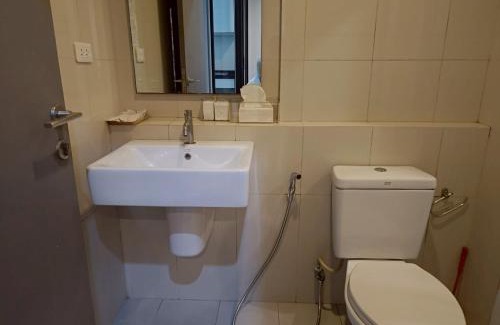 Pattaya Bay Apartamento | The base condo Pattaya city center