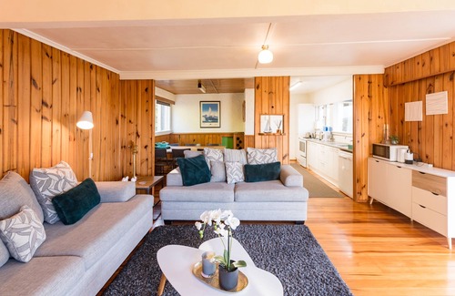 Paihia Casa | The Bay Bach Paihia Bay of Islands NZ