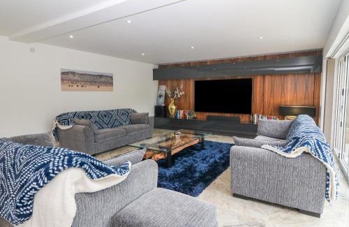 Benllech Casa | The Bay