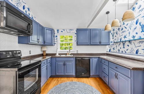 Cohasset Cabaña | The Beach Cottage at Sandy Cove: Serene Retreat