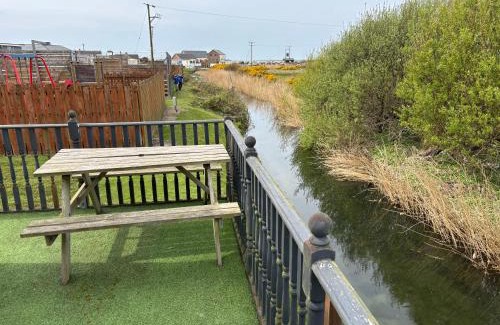 Aberystwyth Casa | The Beach Hideaway Pet Friendly 2 Bedroom Static Caravan Clarach Bay