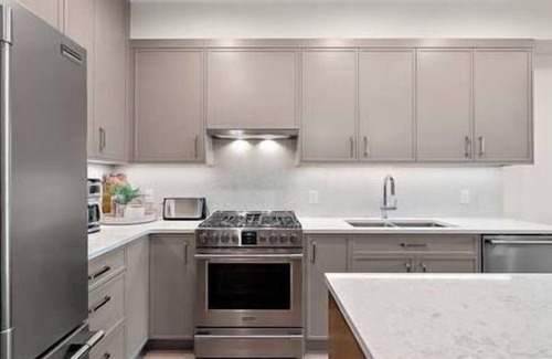 Black Creek Casa | The Beach House at Saratoga: Modern Beach Oasis