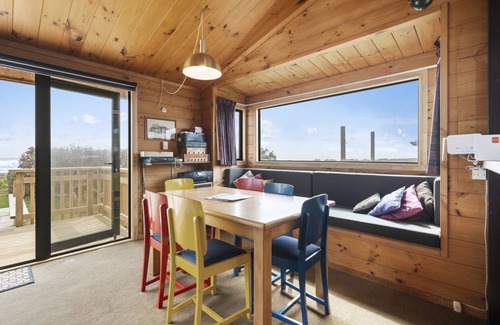 Te Horo Beach Casa | The Beachsider - Te Horo Beach Holiday Home