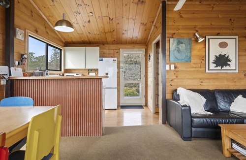 Te Horo Beach Casa | The Beachsider - Te Horo Beach Holiday Home