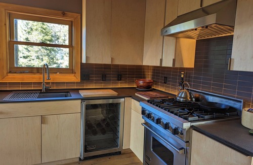 Pine Mountain Club Cabina | The Bear Lair: A Private Mountain Retreat