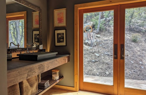 Pine Mountain Club Cabina | The Bear Lair: A Private Mountain Retreat
