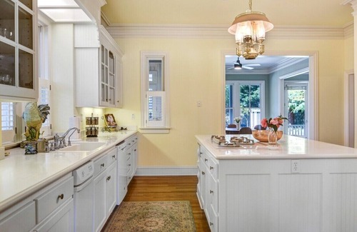 Sonoma Casa | The Beautiful Armstrong Estate Downtown Sonoma