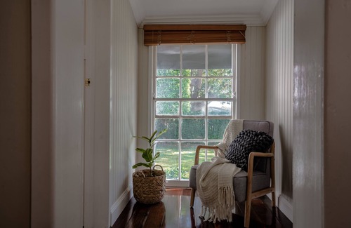 Centenary Heights Casa | La hermosa 'cabaña en Geddes'